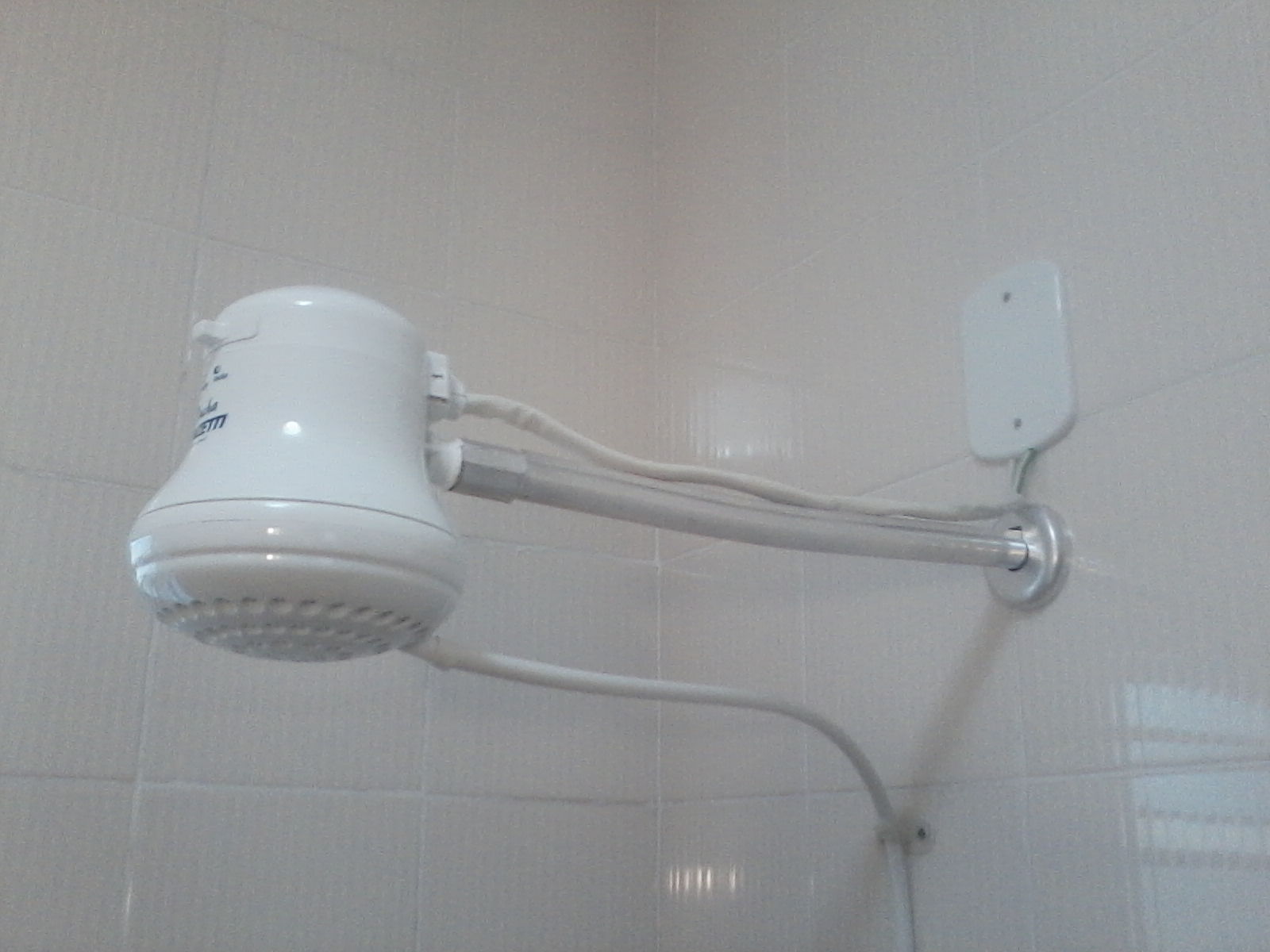 Chuveiro Elétrico em Jaraguá do Sul: Instalação, Manutenção e Segurança com Eletricista chuveiro eletrico 1